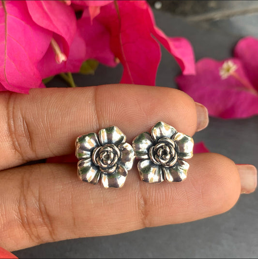 ROSE BLOSSOM STUD OXIDIZED EARRINGS-ASTI009