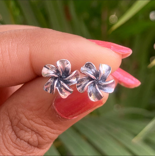 HAWAIIAN FLOWER STUD EARRINGS-ASTI0012