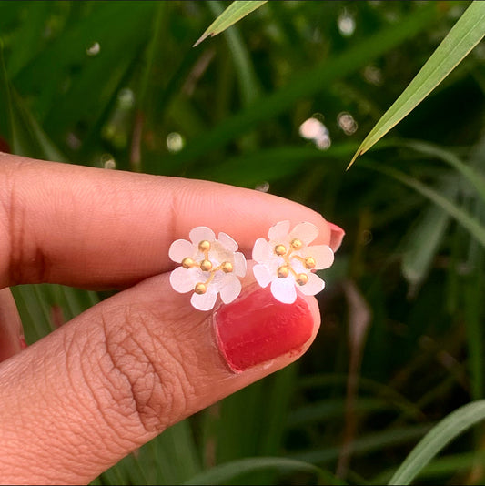 GARDEN BEAUTIES STERLING SILVER STUD EARRINGS-ASTI0014