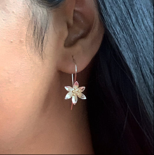 FLOWER HOOK EARRINGS-ASTI002